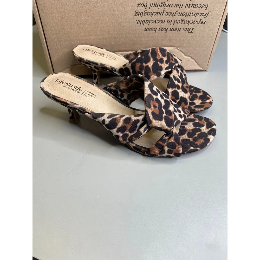 LifeStride Nori Womens Leopard Print Kitten Heel Sandals Mules Size 9M Brown